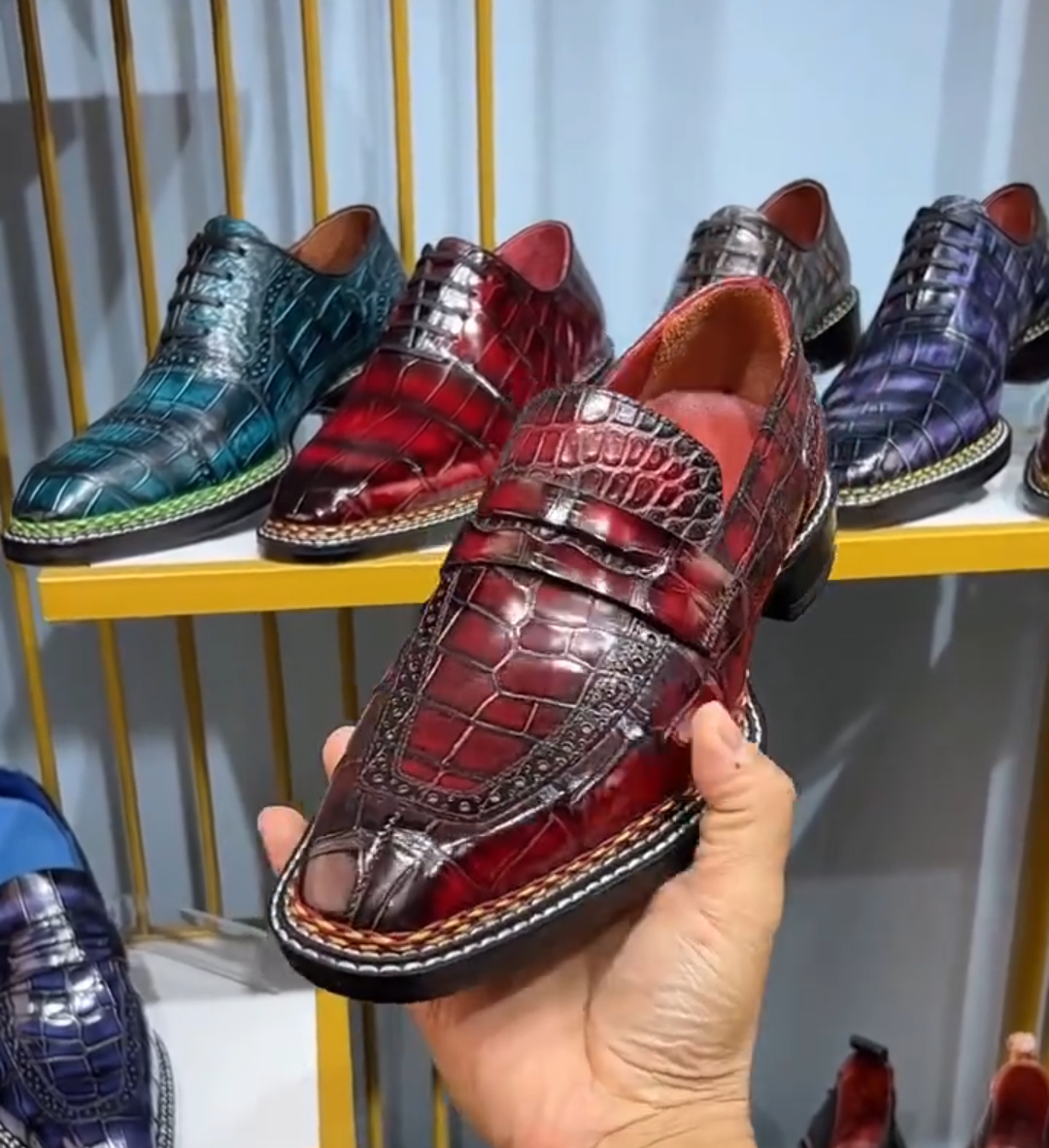Luxury Men’s Crocodile Embossed Leather Penny Loafers