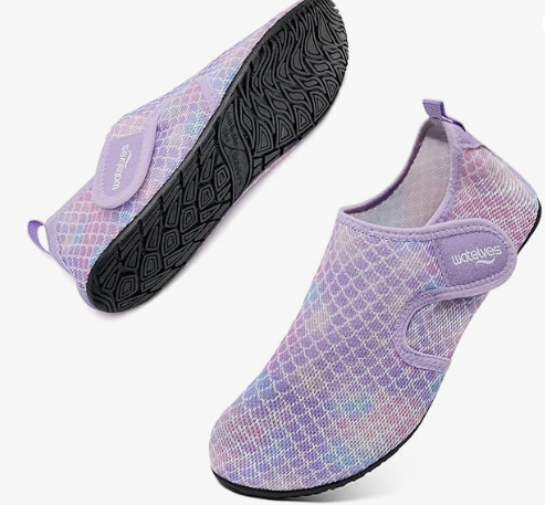 Swimming, beach, and water sports socks; quick-drying barefoot slippers.