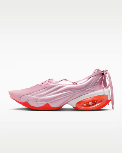 Dreamy Lace-up Sneakers