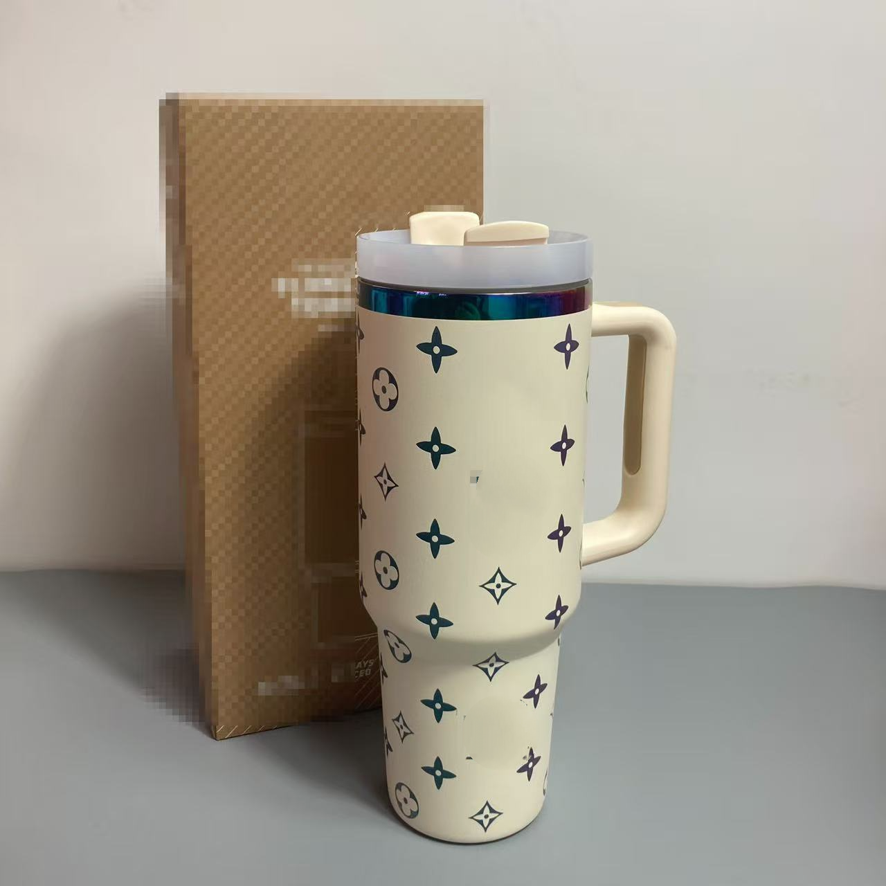 Letter Insulated Mug