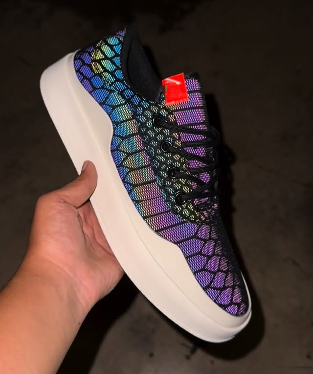 Colorful Scale Casual Shoes