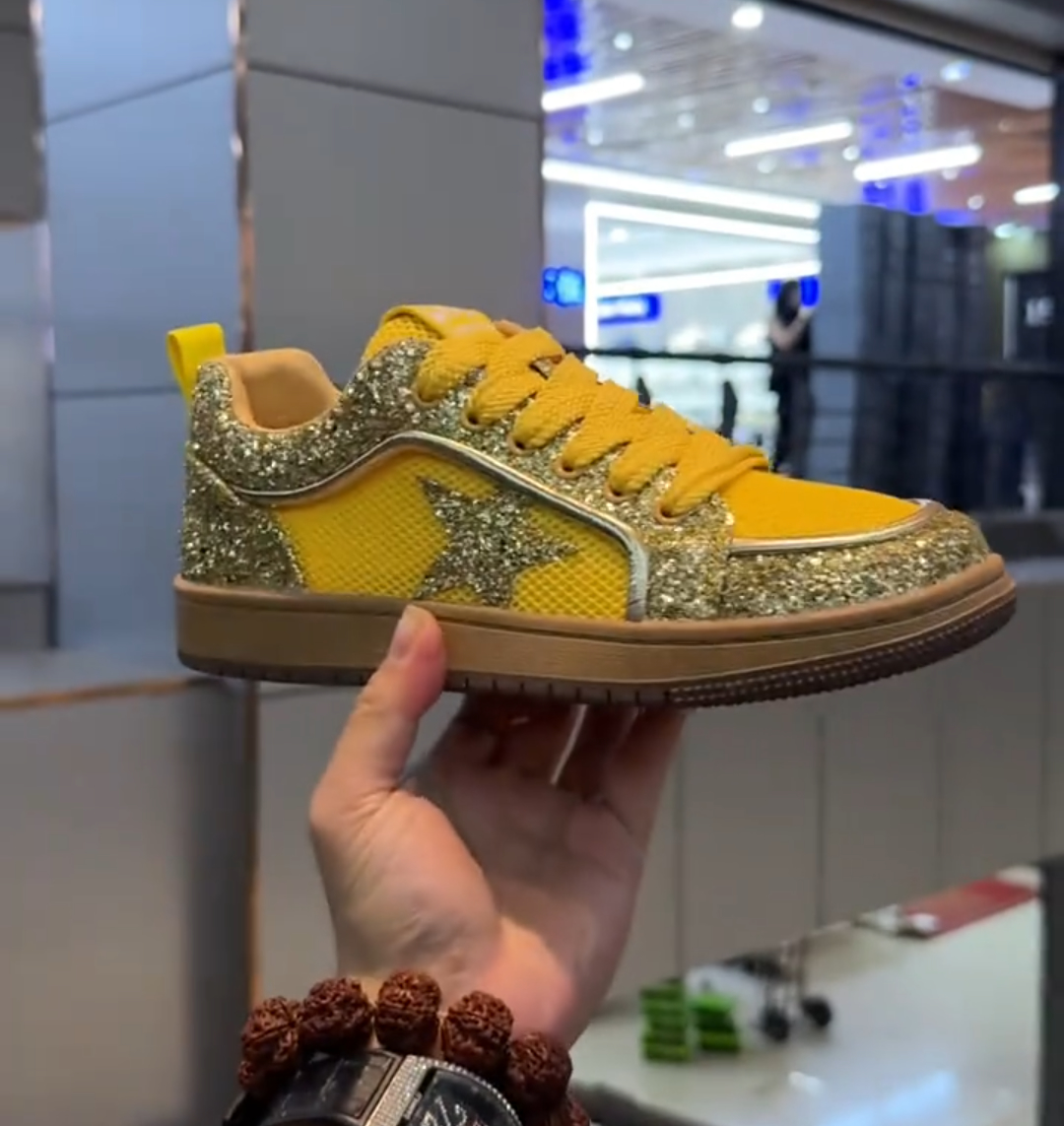 Color-blocked trendy casual shoes