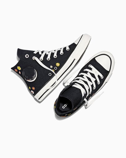Embroidered flower high-top shoes
