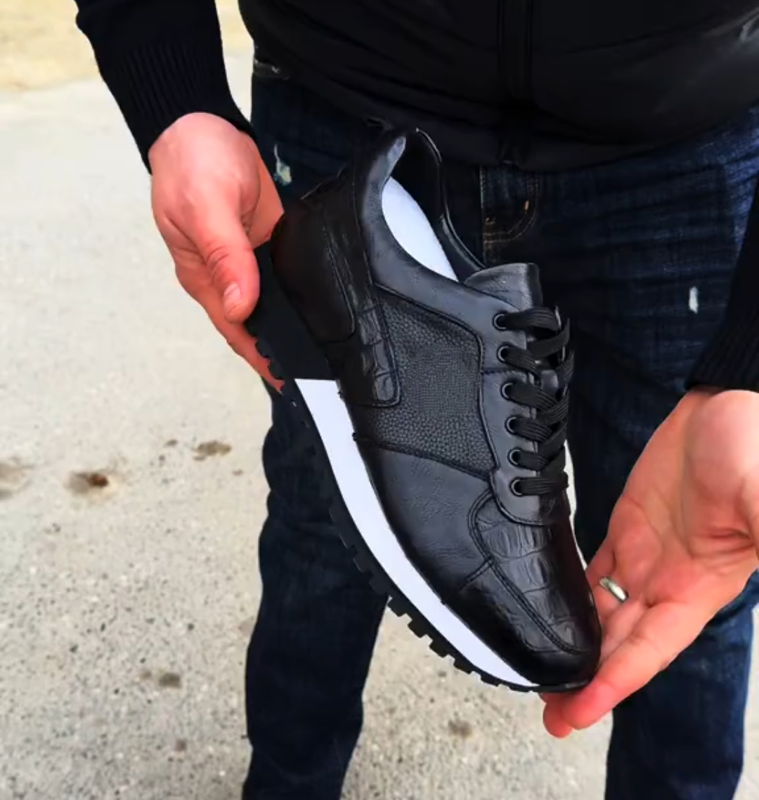 Genuine leather soft-soled casual shoes