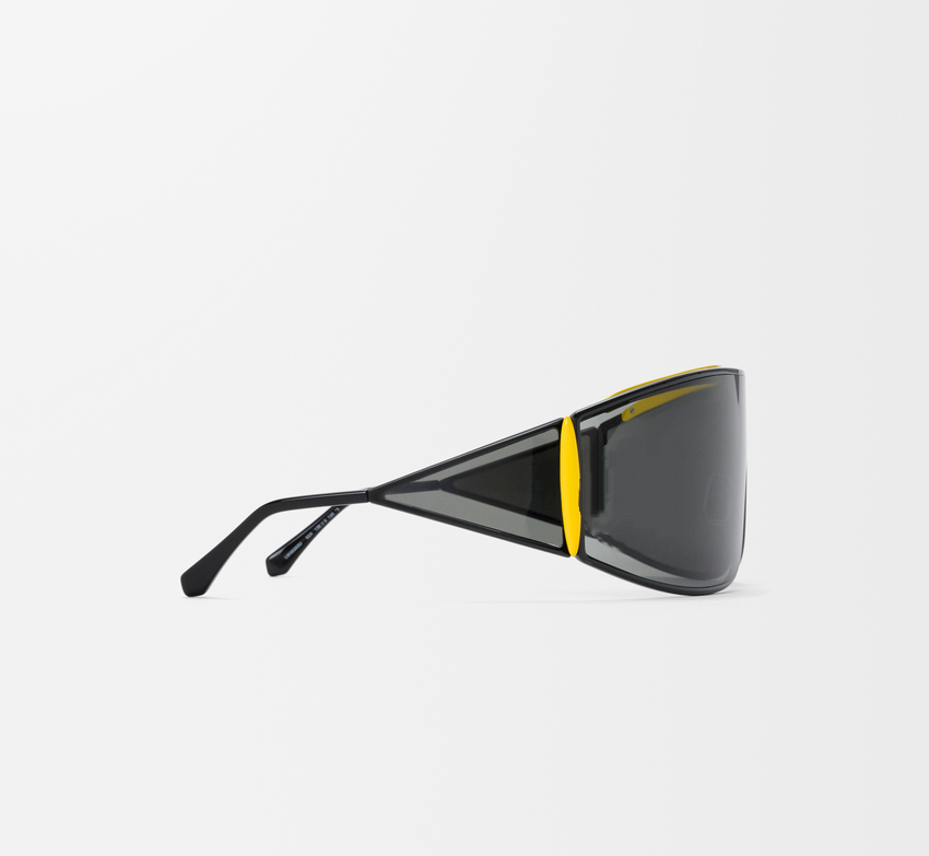 Shield-shaped sunglasses