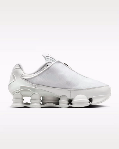 Casual sports running shoes