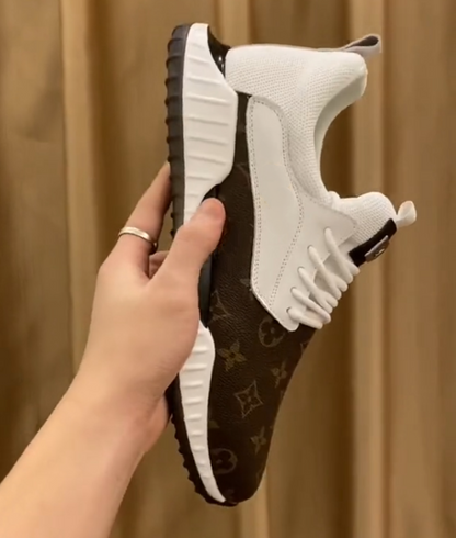 Men's high-end casual shoes