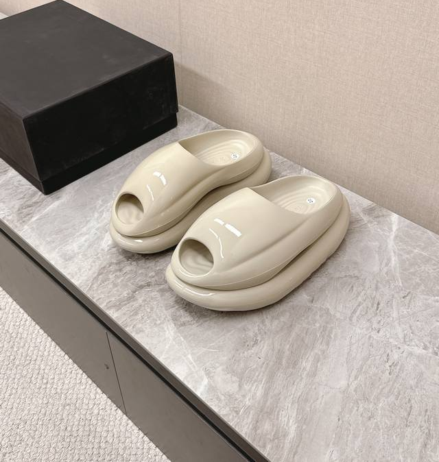 Slide Slippers