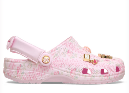 Pink women's clogs in multiple sizes