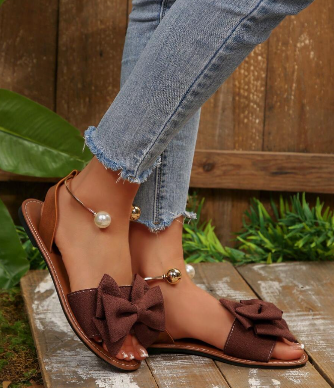 Casual and comfortable round-toe flat slippers