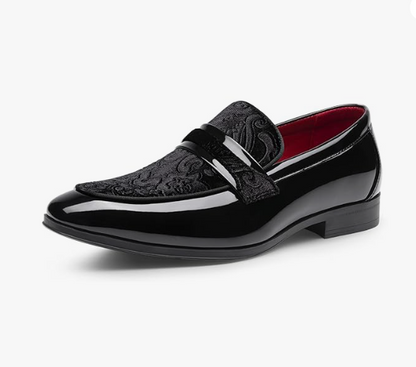 Patent leather loafers, classic velvet