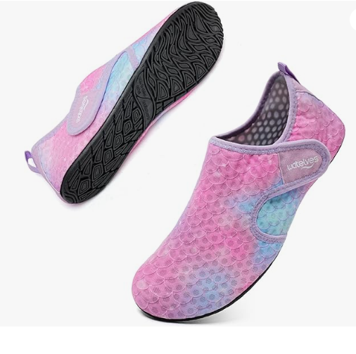 Swimming, beach, and water sports socks; quick-drying barefoot slippers.