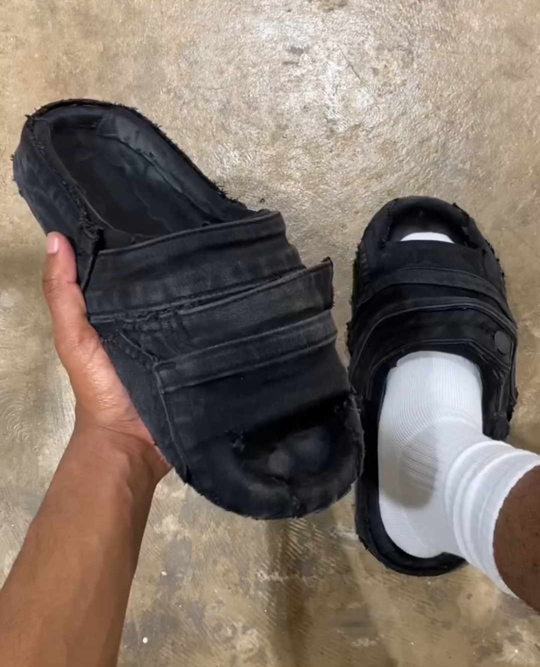 Denim flip-flops