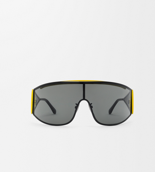 Shield-shaped sunglasses