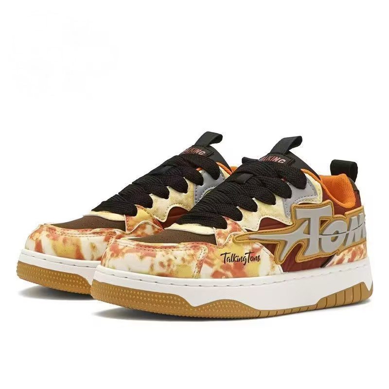 Casual sneakers