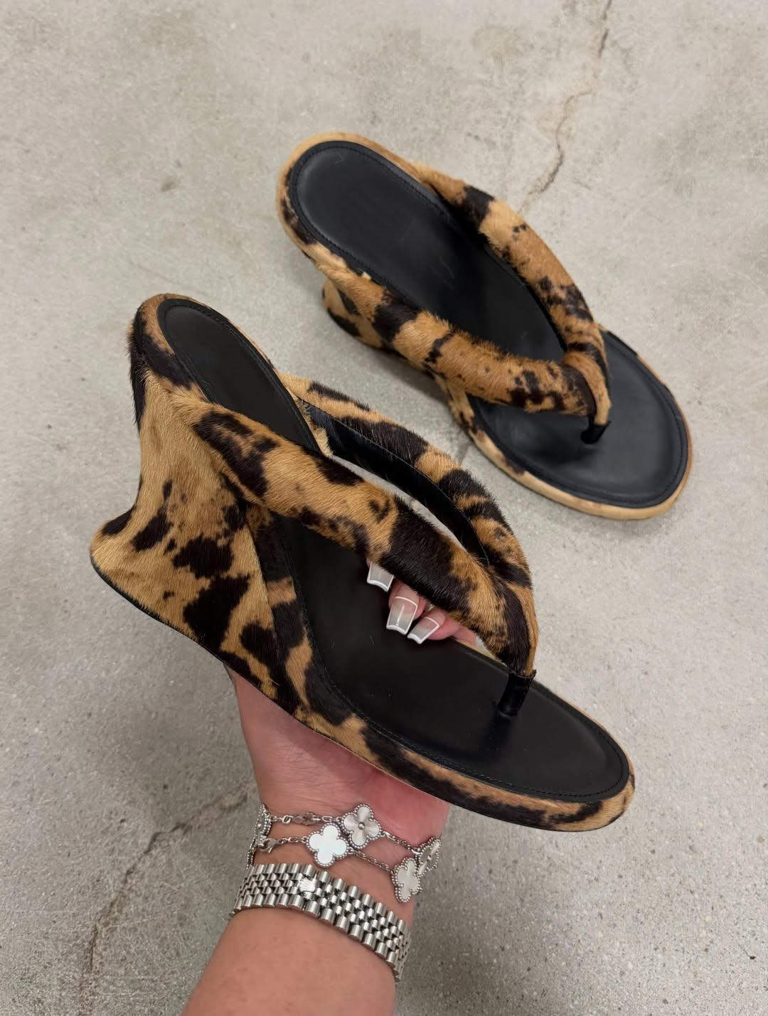 Wedge heels